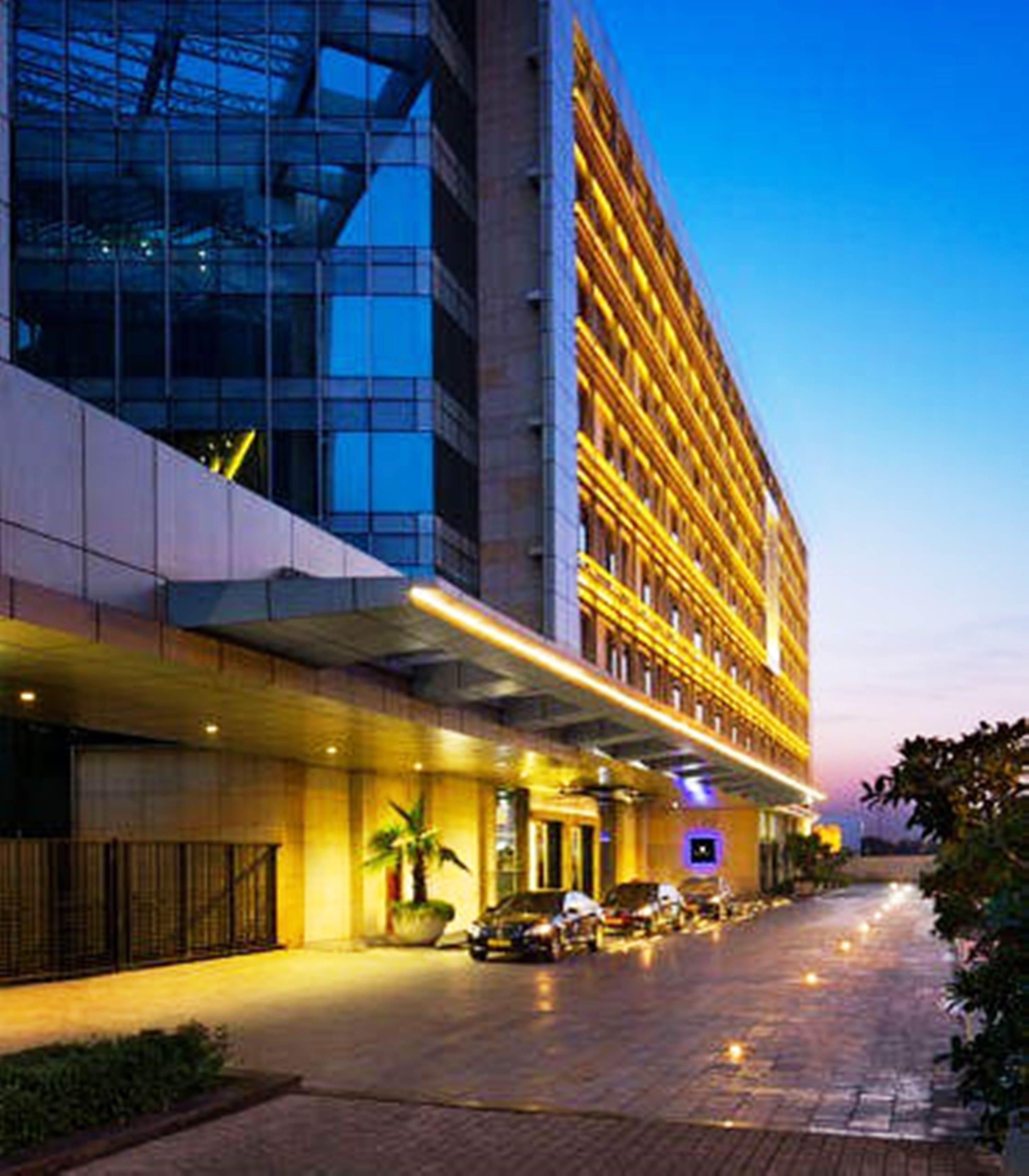 Jw Marriott Hotel New Delhi Aerocity Extérieur photo